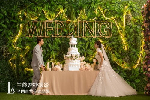 上海2018婚紗照套餐價格新郎新娘攝影秘訣分享,上海2018婚紗照套餐價格