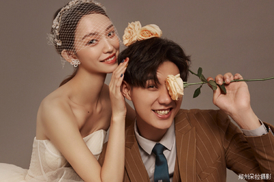 上海世紀(jì)大道婚紗攝影好嗎